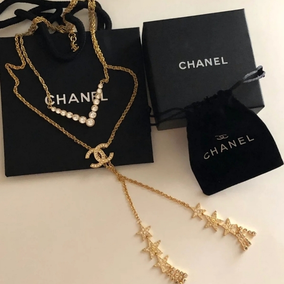 Chanel necklace with stars - Picture 16 of 16